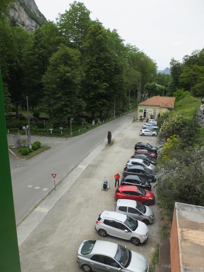Residence Thermale Du Parc Ornolac-Ussat-les-Bains Екстериор снимка